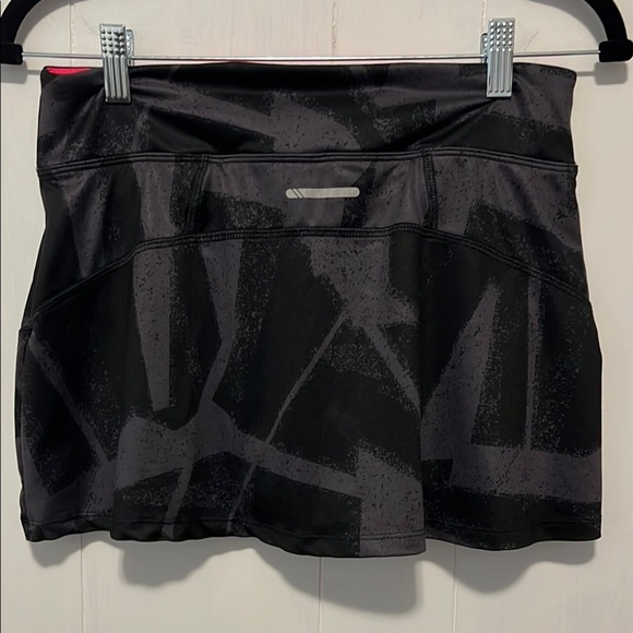 Champion Black and Gray Mini Athletic Skirt w Shorts - Picture 3 of 4